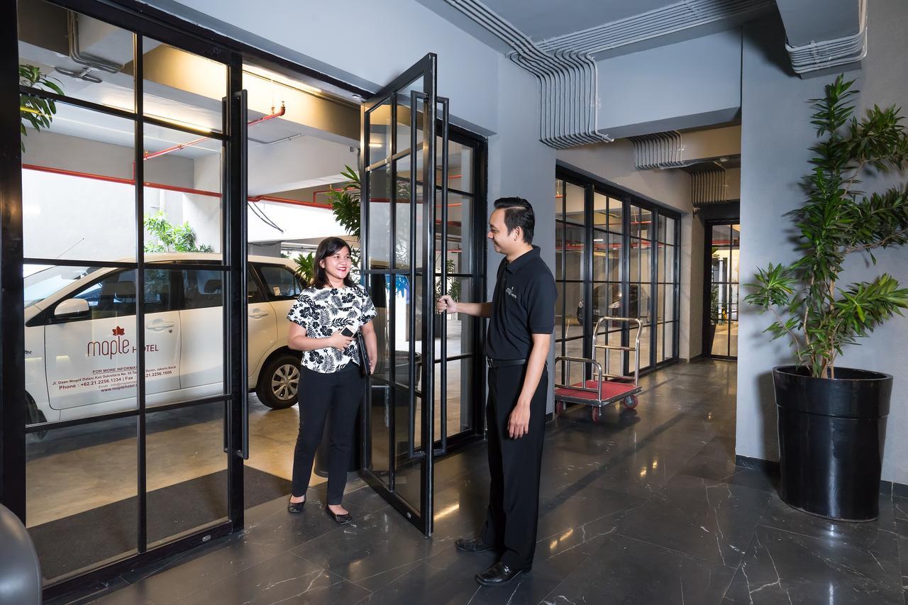 Maple Hotel Grogol Jakarta Ngoại thất bức ảnh
